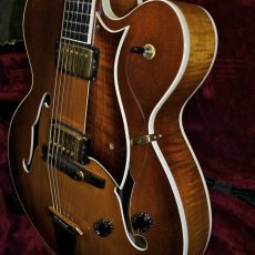 Heritage 1997 17″ Eagle Classic Archtop Jazz Guitar