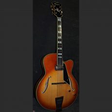 Peerless  17 “Jazz City Honeyburst finish” Archtop 9496 w case