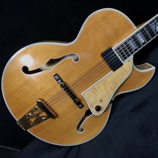 Heritage Sweet 16 Blonde Archtop Guitar