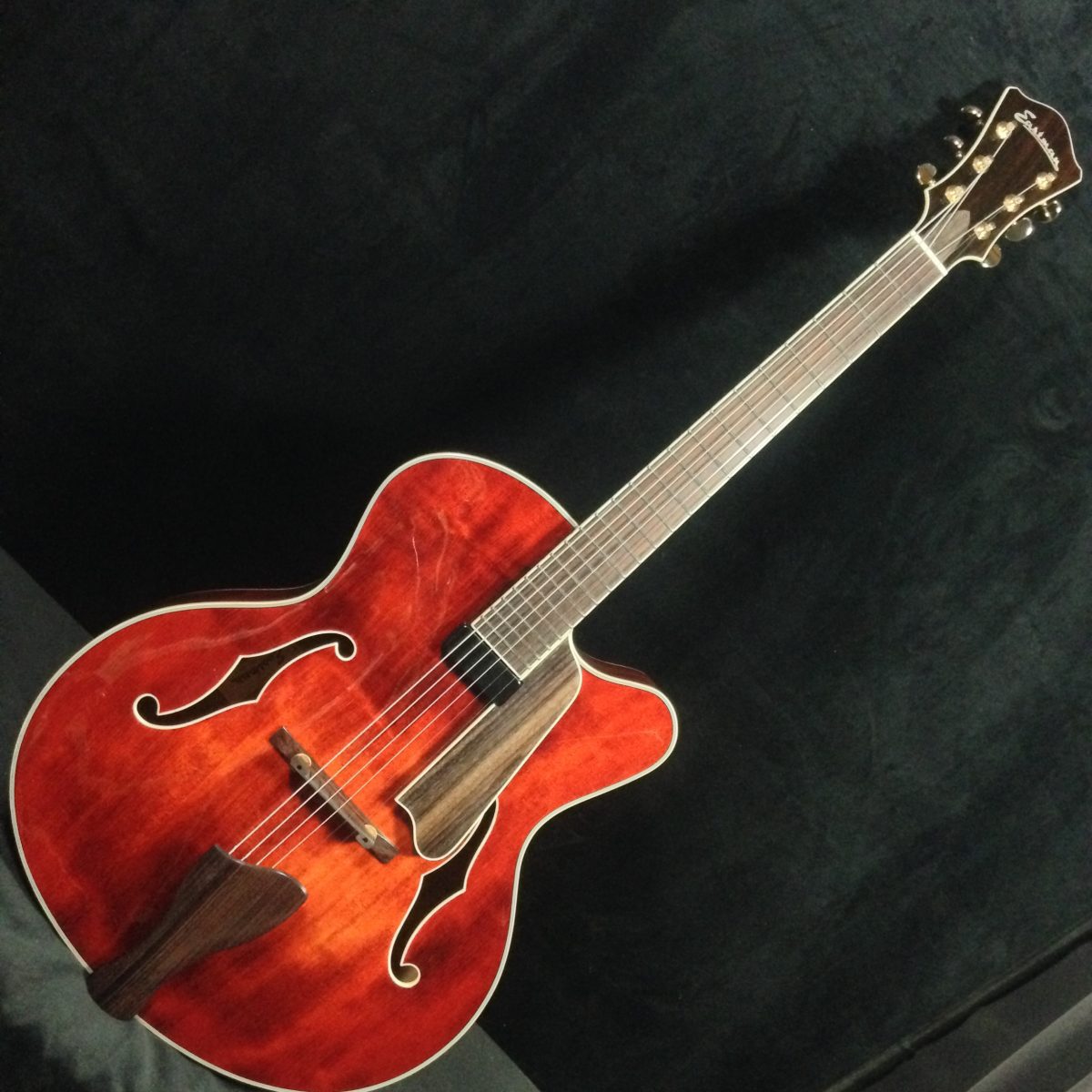 Eastman AR610CE Acoustic Archtop Jazz Guitar 0094 — Guitars 'n Jazz