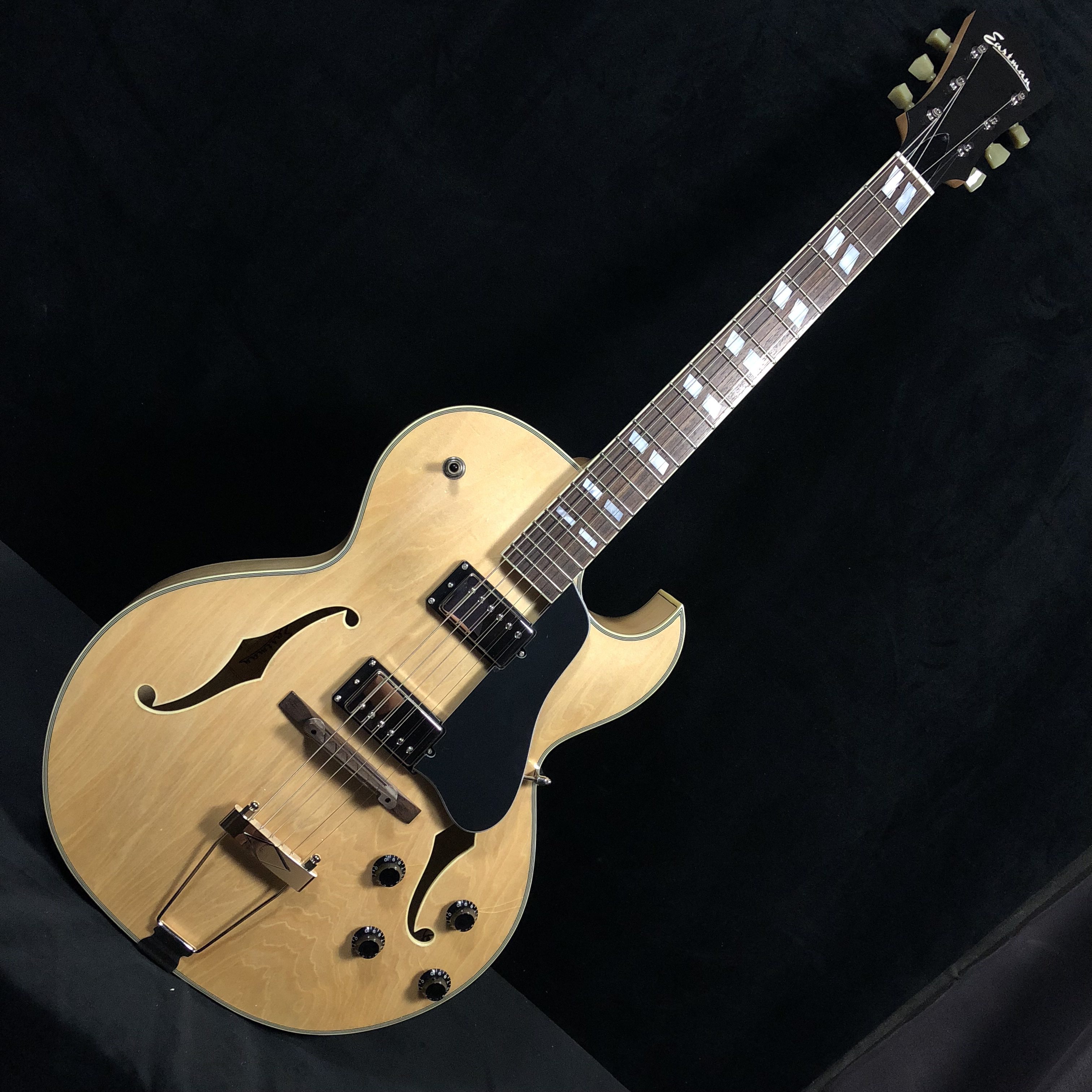 Eastman AR372CE Archtop Guitar | Guitars 'n Jazz