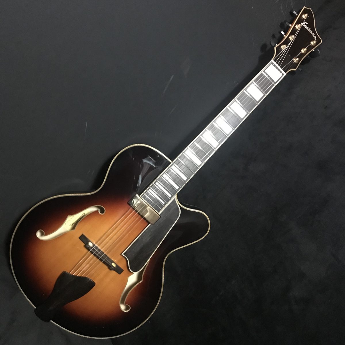 Eastman Jazz Elite 16 7 Sunburst Archtop Seven 7 String Electric Guitar L2100428