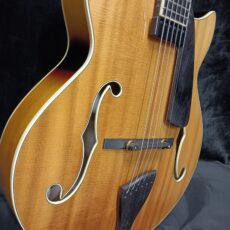 Pre-owned Peerless Martin Taylor Maestro Electric Archtop Guitar w case #8308